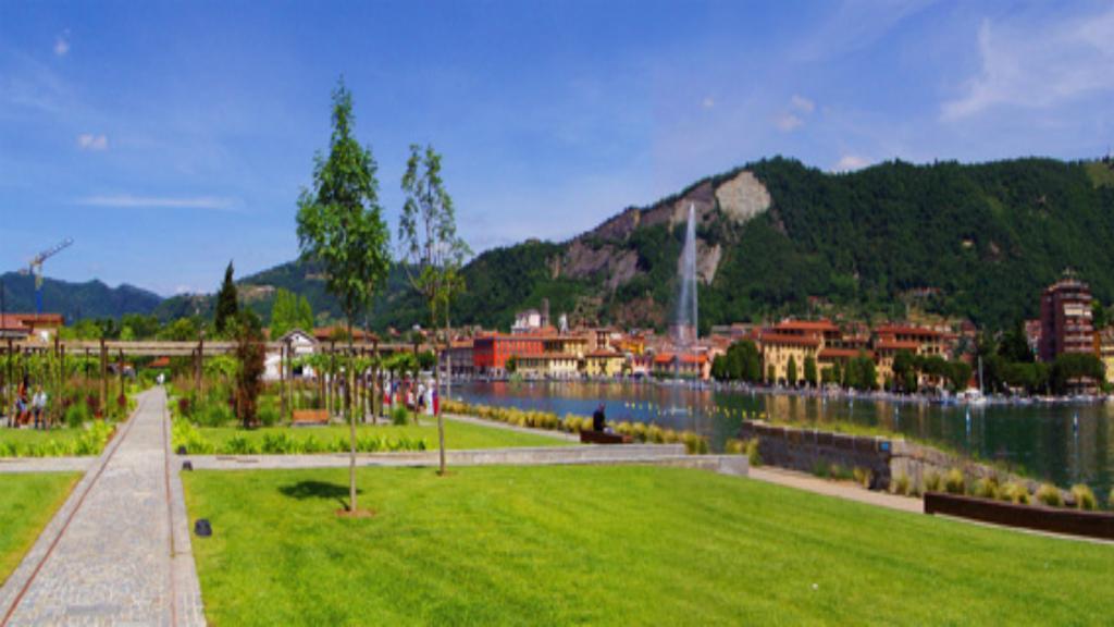 Fun & Sun Iseo Lake Apartment Паратико Екстериор снимка